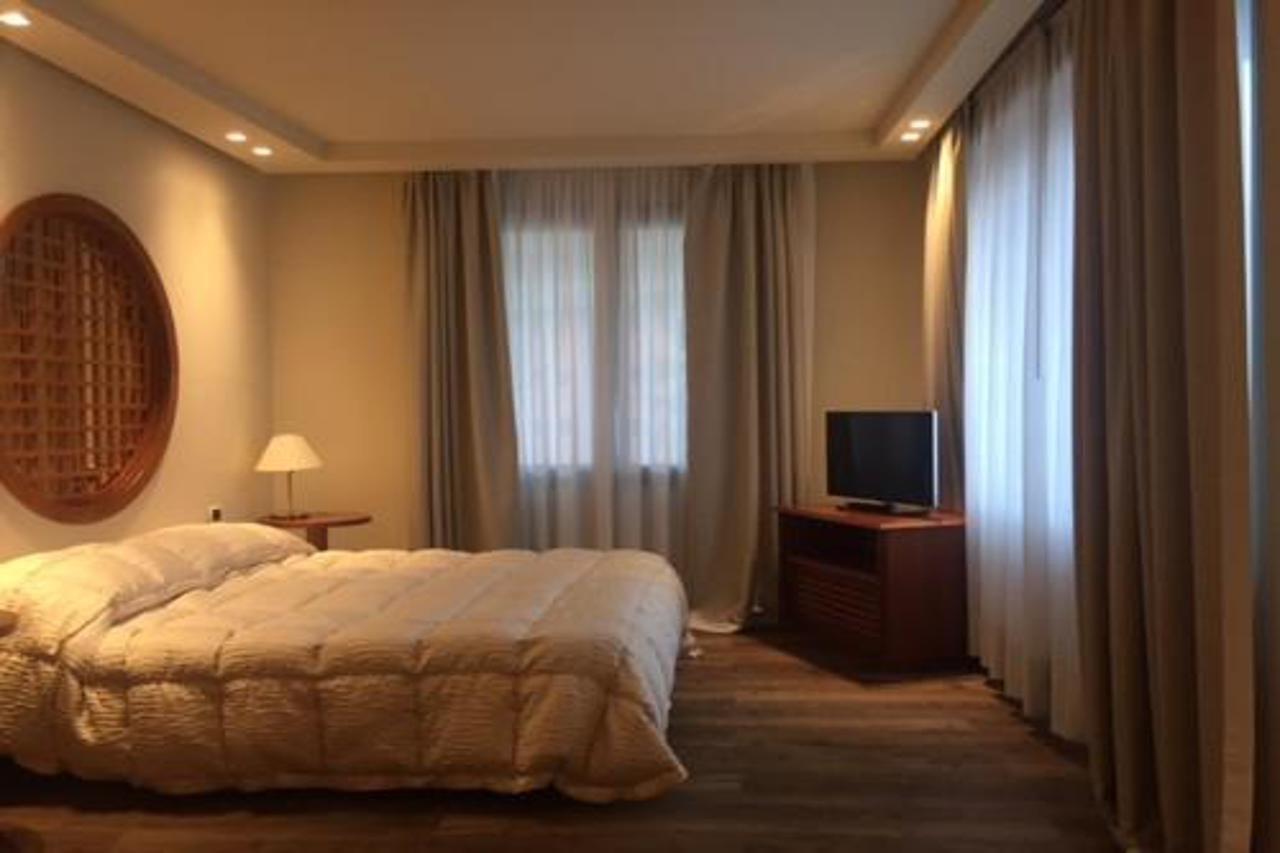Hostellerie Du Cheval Blanc อาออสตา ภายนอก รูปภาพ